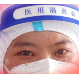 海报｜高温下，战疫正“燃”