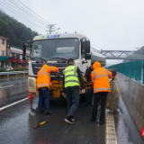 新春走基层｜每天12小时路面坚守  橙色身影让你“暖到家”