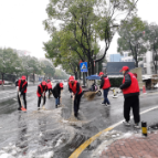 长沙县委网信办开展“扫雪除冰寒冬送温暖”志愿服务活动