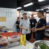 着力解决环境问题 共建美好家园
