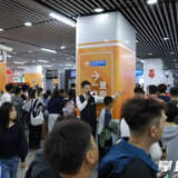 累计运送乘客2741.5万人次，长沙地铁有力保障国庆假期安全快捷出行