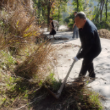 党员公开承诺践诺，让为民服务掷地有声