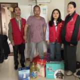 网格支部组团式服务 贴心帮扶困难群众