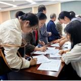 关爱特殊群体 传递爱与温暖 