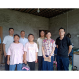 爱心帮扶点亮困难学子求学路