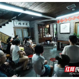 国学少年来“上课” 国学文化送到家门口