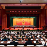 市十六届人大五次会议闭幕 吴桂英讲话 周海兵谭勇罗缵吉等出席