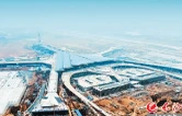 “长沙之星”披上金属“新装”！长沙机场T3航站楼屋面已整体闭水