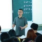 湖南现代物流职业技术学院教师段圣贤：三尺讲台展风采，不负青春育人才
