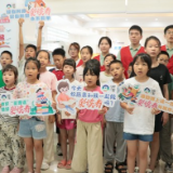 大学生当“㮾”读者 暖心宣讲守护童心