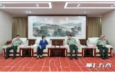 吴桂英等开展“八一”走访慰问