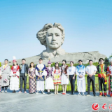 石榴花开满星城