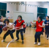 视频 | 信息竞赛女生“班BA”华丽过人，高难度上篮征服观众