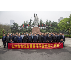 重温党史故事，厚植为民情怀