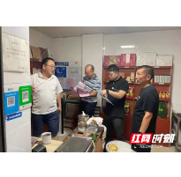 加强市场监管 迎国庆 保平安 促发展