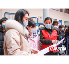 加强党风廉政建设 社区在行动