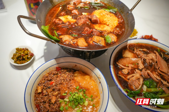 衡州“守”艺人|杨昕:一碗寿面与“中国生日文化”复兴梦