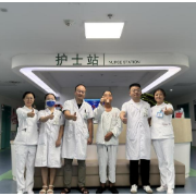 衡阳市中心医院成功开展单孔腹腔镜下腹股沟疝修补术（SIL-TAPP）