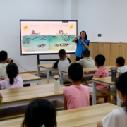 黄茶岭街道：“七彩假日·生态悦读”活动解锁“阅读+科技”新玩法