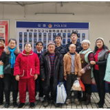 衡阳银龄志愿者一次偶然救助，邵阳失散二十年男子与家人团圆