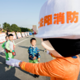 视频丨2020年益阳消防安全宣传月 看“消防萌娃”变身“小小蓝朋友”