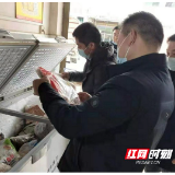 桃江市监局查缴一批不明来源的冷冻猪肚