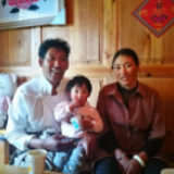 云南迪庆香格里拉市尼西乡幸福村：依靠生态旅游致富了，住户咧嘴笑了