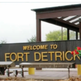 签名破2500万！“毒”堡黑历史，该查了！