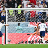 卡塔尔世界杯 | 法国队2:1击败英格兰队晋级半决赛