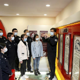 【央视快评】全面打赢反腐败斗争攻坚战持久战