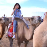 【2022打卡中国】大漠风情 让外国网红流连忘返