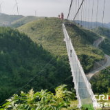 【2022打卡中国】避暑百里荒 访古昭君村 外国网红触摸多元化宜昌