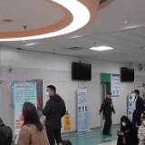 筑起“健康防线”！各地加大医疗服务供给 提升患者就医体验