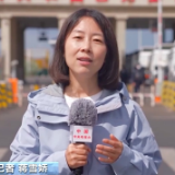 总台记者带你“追着花儿看新疆”——油画里的塔城