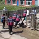 吉林榆树受灾村屯开展饮用水水质检测 确保返乡群众饮水安全