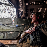 白宫官员:这场仗或打到明年,“我们不会为要更多钱难为情”