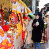 中国经济信心说丨春节消费“上新” 花样年味“翻新”