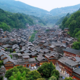 【你好，小镇】贵州肇兴：千年侗寨鼓楼情
