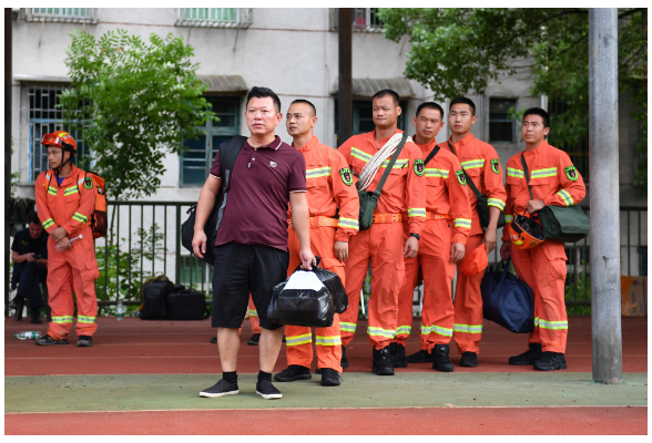 聚焦防汛抗洪|特写：李德明医生返岗记