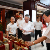 沈晓明调研生物医药及医疗器械产业发展
