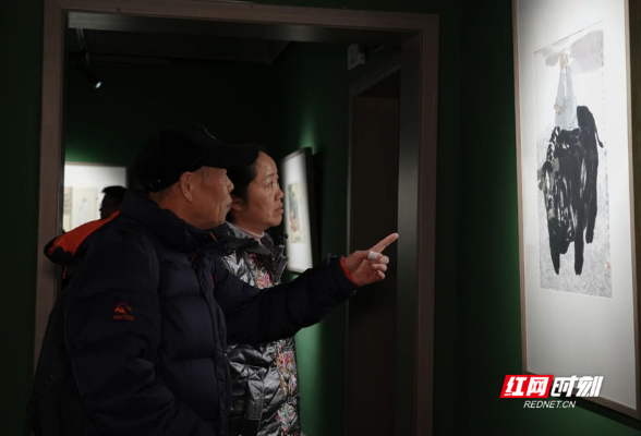 艺评丨石纲：从时代经典到黄钟大吕——观“神游潇湘——袁武水墨作品展”