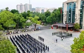 岳阳市委市人大常委会市政府市政协分别举行升国旗仪式