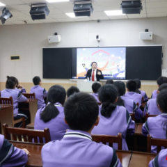 云溪区:“爱心妈妈”的法治课:从“小问题”守护“成长路”