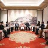 谢卫江会见中国物流集团董事长刘敬桢一行