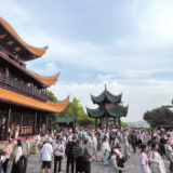 江湖胜景引客来  “五一”假期岳阳文旅交出亮眼“答卷”