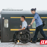 岳阳站多举措保障第三季度调图旅客出行安全有序