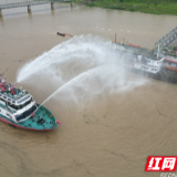 中国石化湖南岳阳石油分公司举行水上安全环保综合应急演练