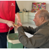 岳阳人保财险：情暖端午 关爱同行