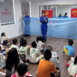 岳阳楼区开展“七彩假期”志愿服务活动