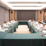 谢卫江与中国联通董事长陈忠岳一行座谈